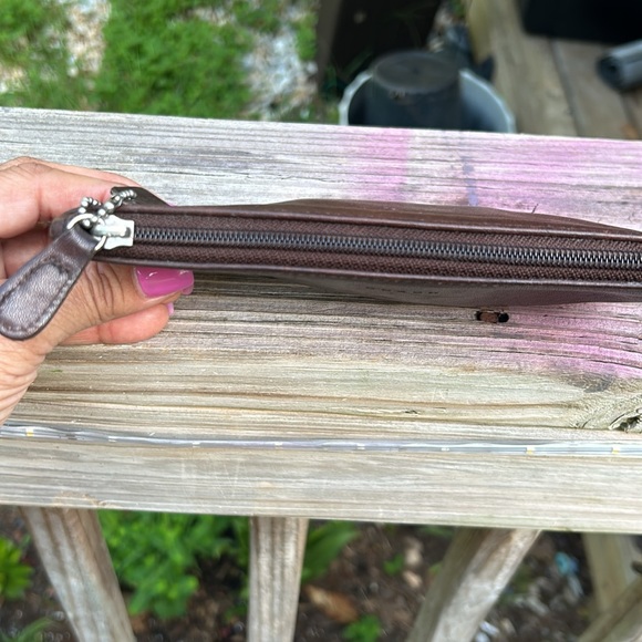 Coach pouch - Picture 6 of 6